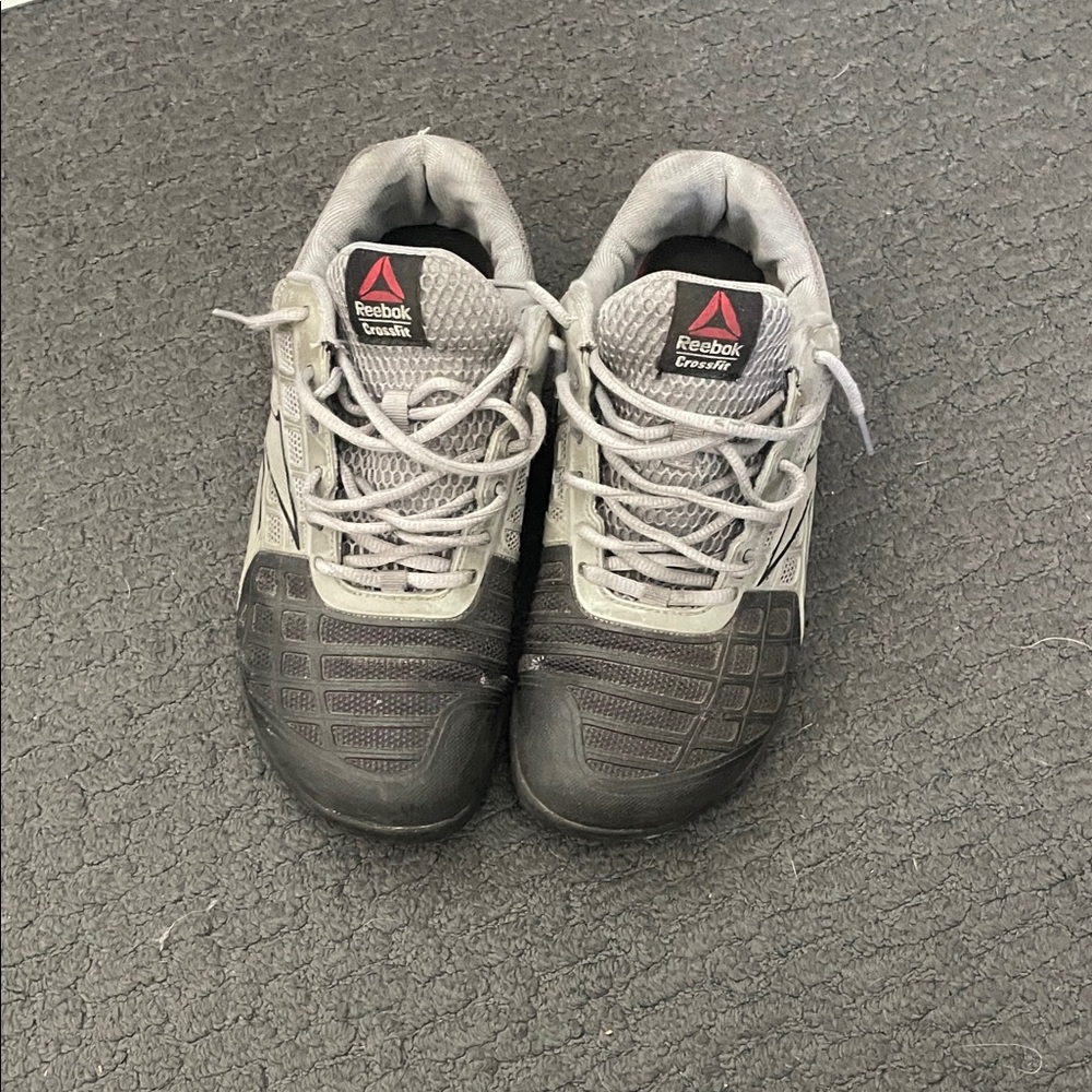 Reebok Men's Black and Gray Athletic Shoes